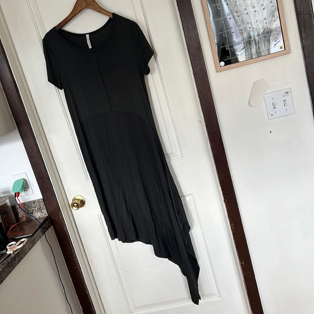 Asymmetrical short sleeve dress